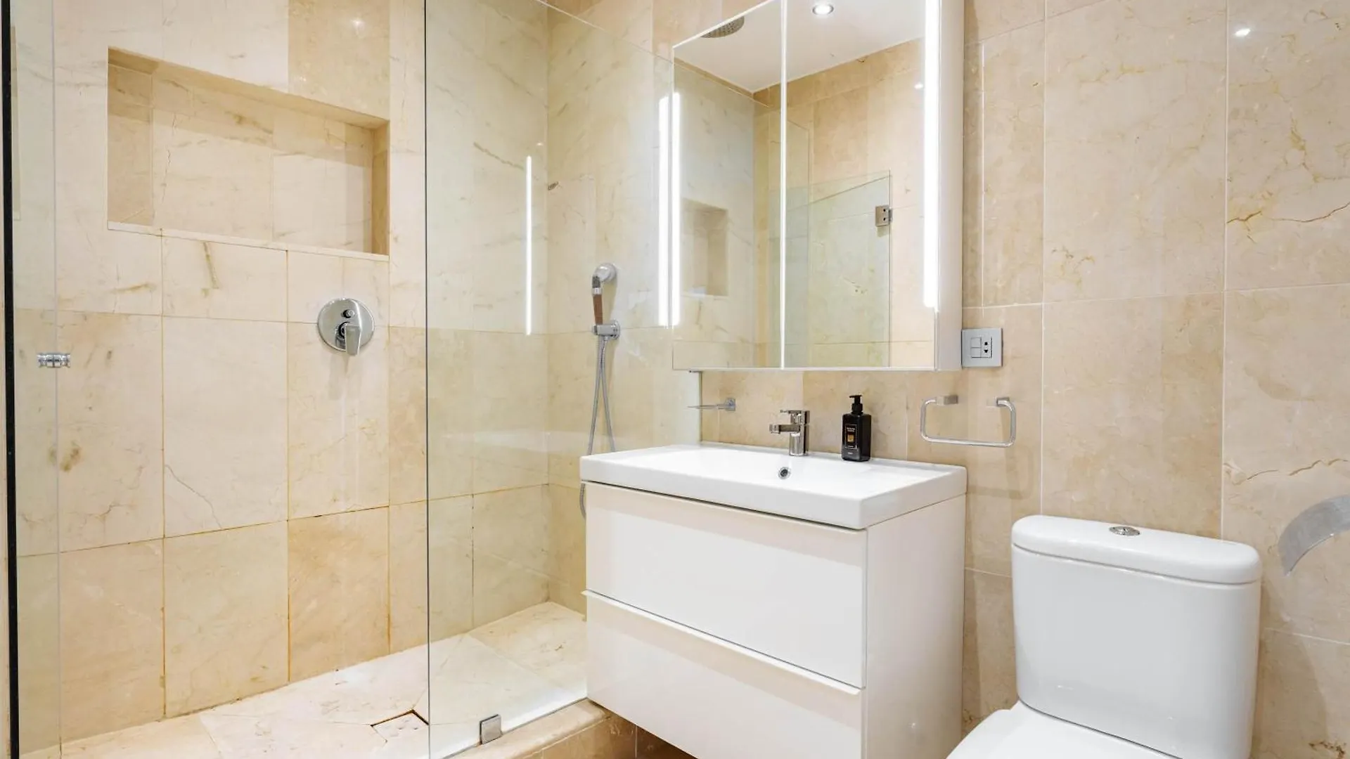 Appartement Casa Linda Terrace Pool Modern à Benahavís Espagne